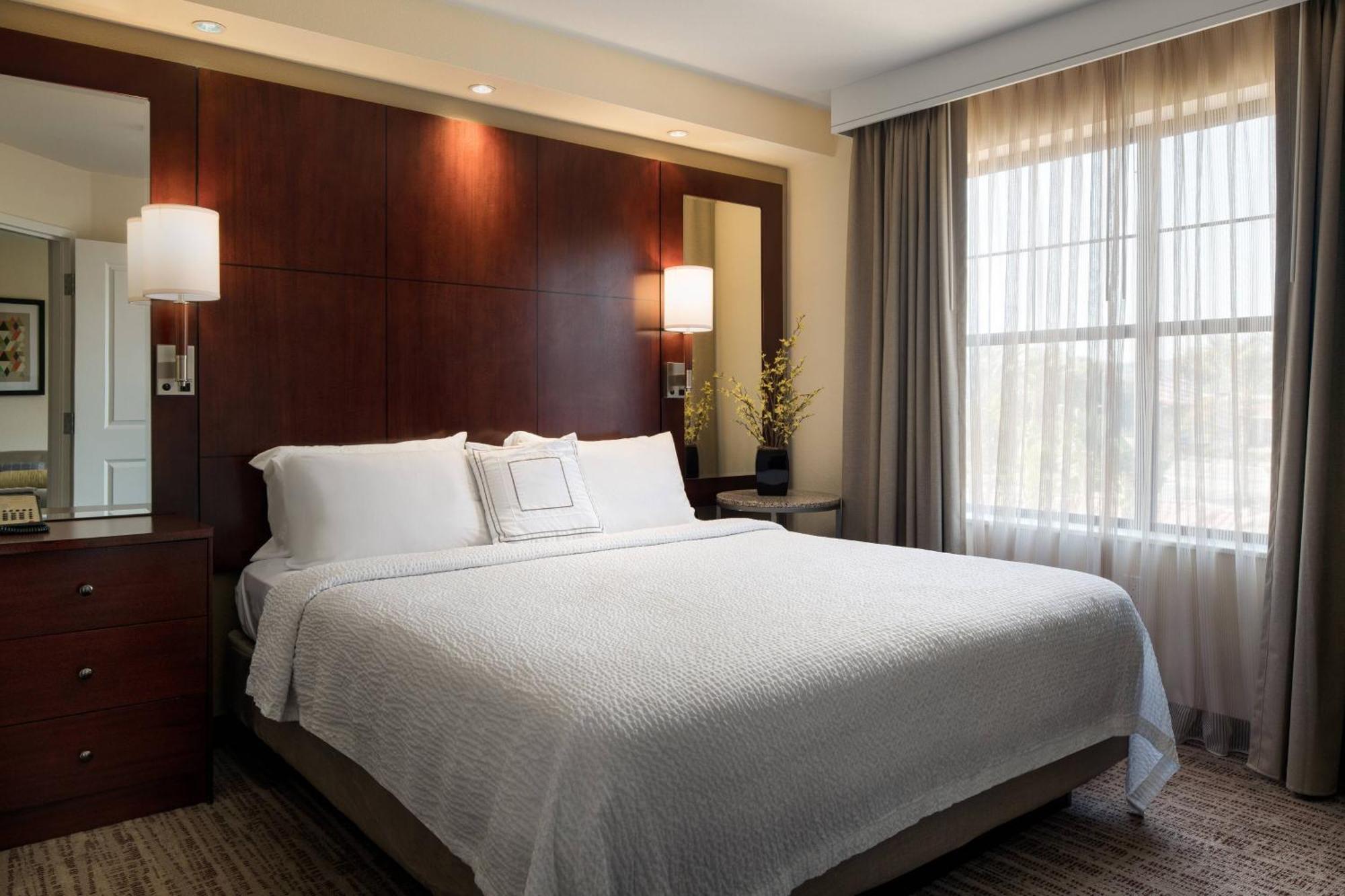 Residence Inn By Marriott Camarillo Exterior photo
